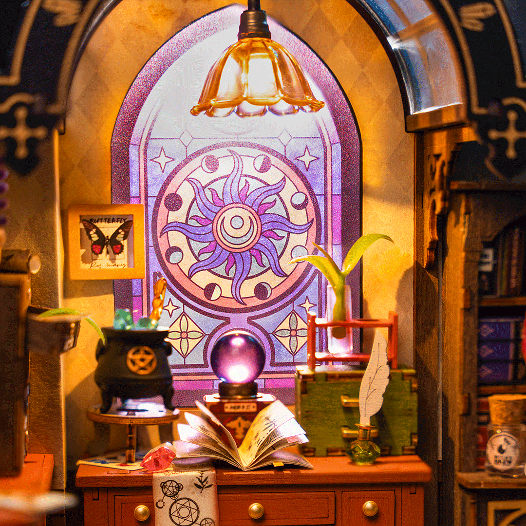 Rolife The Magic Study – DIY Μινιατούρα Μαγικό Εργαστήριο με LED - Image 3