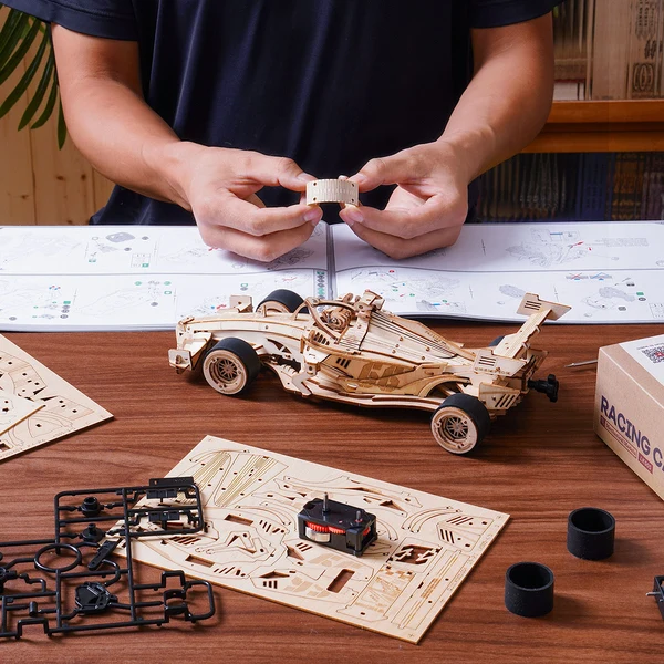 ROKR Racing Car LK505 μηχανικό ξύλινο αγωνιστικό αυτοκίνητο
