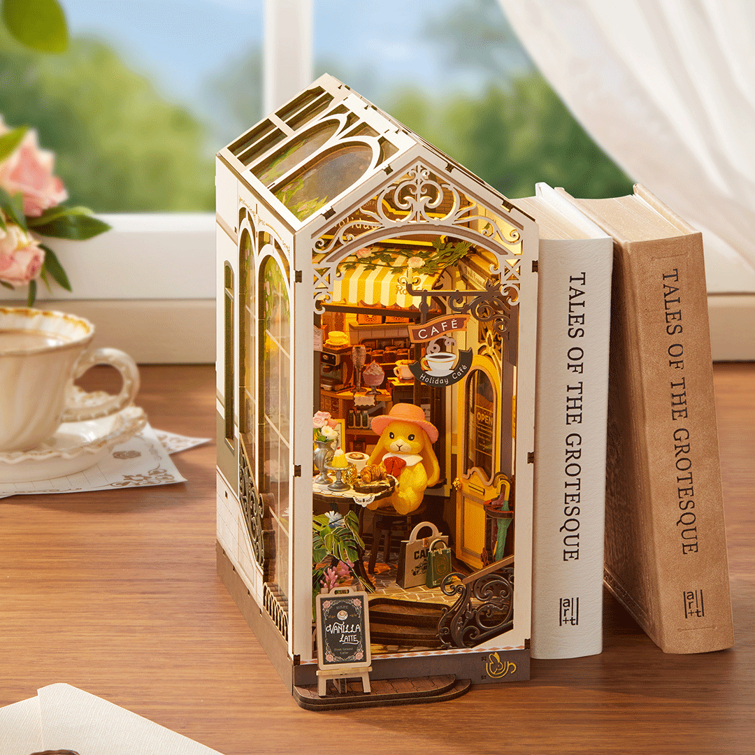 Rolife Holiday Café – DIY Book Nook Γαλλικό Café - Image 2